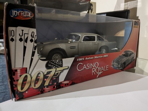 Diecast car ertl - car,