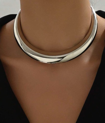 Silver circle statement choker - statement,