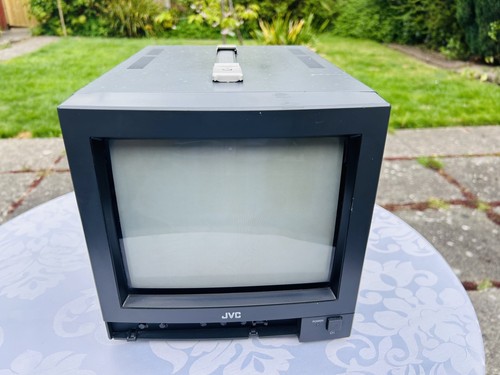Jvc 10e colour video - tm-10e, 9”