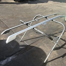 Roof Rails Bars Silver / See
