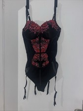 Ann Summers Brand New Lace Basque With Suspenders Size 8-10uk Women’s d-DD Cup