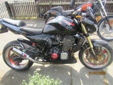 kawasaki  ZR1000A1H long mot, low miles