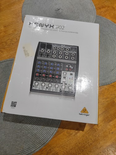 Behringer xenyx 802 analog - behringer,
