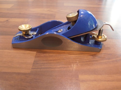 Record 2 adjustable - no, 1/2