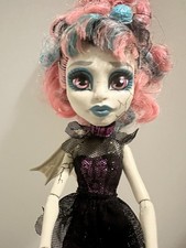Monster High Doll Zombie Shake