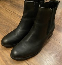 M&S Chelsea Black Leather