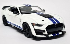 Maisto 1/18 Shelby GT500 Ford