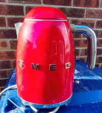 Smeg Red Retro 50’s Look