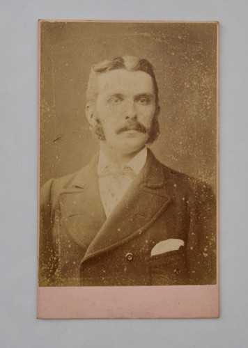 Cdv handsome victorian - cdv, a