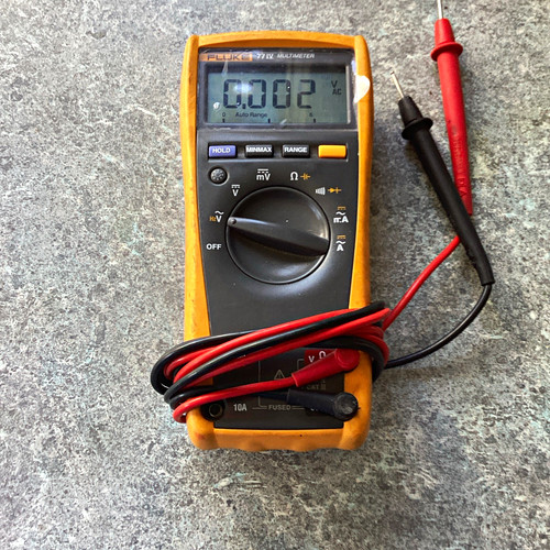 Fluke digital multimeter - iv,