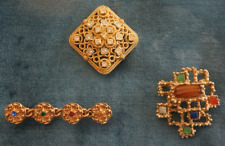 3 x 1960s Gold Tone Brooches 1