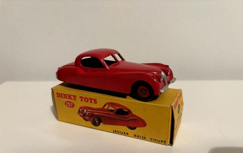 Dinky toys 157 jaguar - toys,