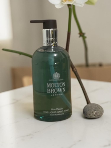 Molton brown blue maquis - brown, fine