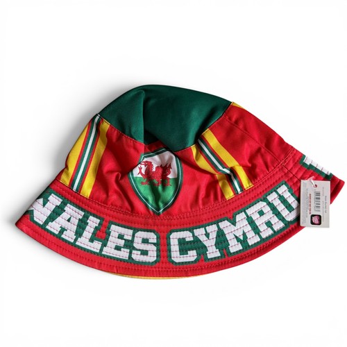 Bnwt wales bucket hat - wales,