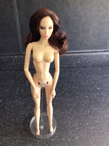 Sybarite superdoll nude peoni - superdoll,