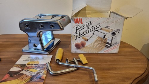 Vintage pasta machine maker - vintage, wl