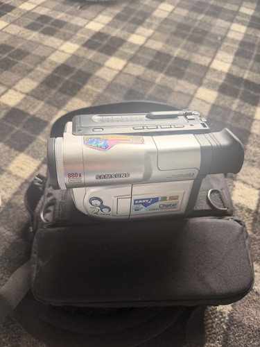 Samsung l700u 8mm handheld - vp-l700u,