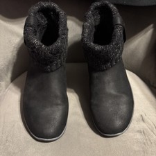 Skechers Easy Going Cozy