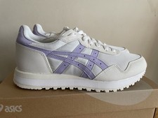 BNIB Size 6 Asics Tiger Runner