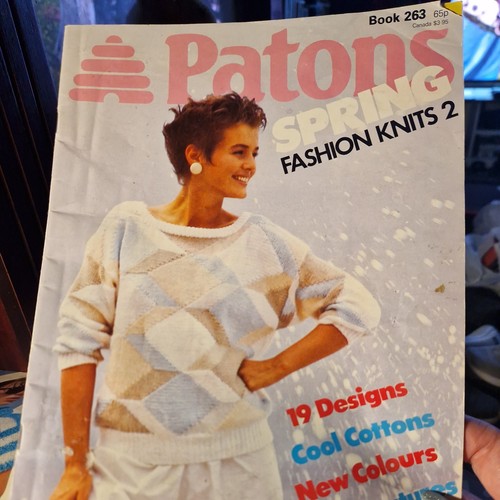 Patons 263 knitting pattern