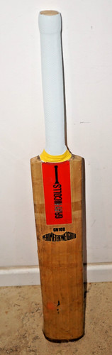 Vintage cricket bat 1980 - 1980, gray