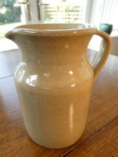 Moira Farmhouse jug in