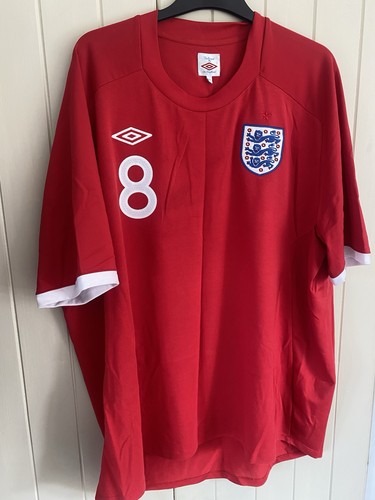 England away umbro red 2010 - away,