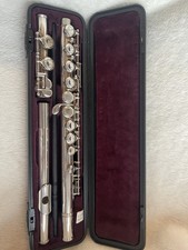 Yamaha 211 Flute with Carry Case and Hard Case Made In Japan