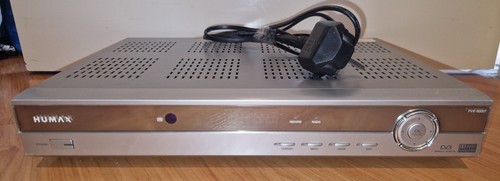 Humax pvr 8000t 80gb - pvr-8000t, 40hrs