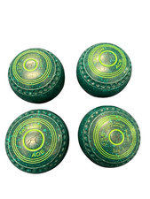 Taylor Ace Lawn Bowls - Size 3