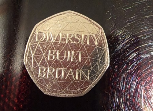 50p fifty pence - 50p,