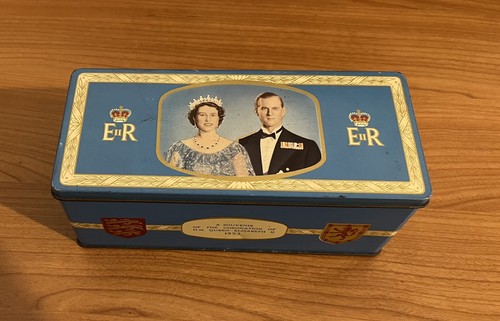 Vintage queen elizabeth - queen,