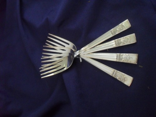 Vintage silver plated cake - vintage, x