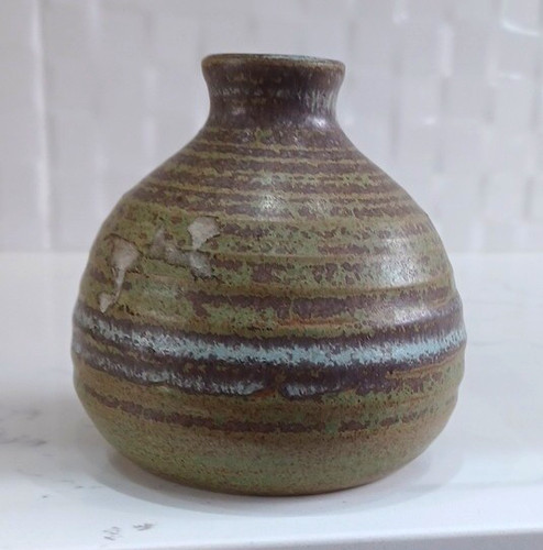 Ceramic studio pottery - studio,