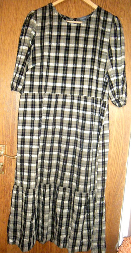 Tiered dress size large - tiered,