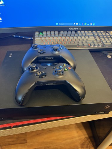 Xbox one console 1tb - x, black