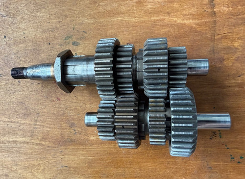 Bsa c15 gearbox - bsa,