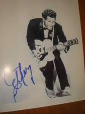 CHUCK BERRY hand-signed 10x8