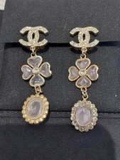 Chanel CC Crystal Detail Gold