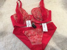 Ultimo Libra Red Bra Set Non