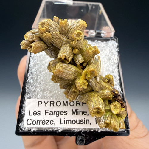 Pyromorphite les farges - pyromorphite,,
