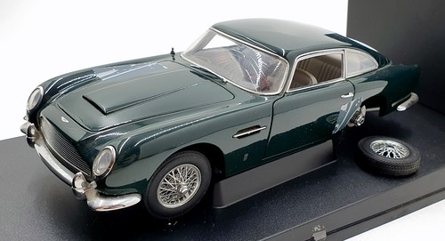 Autoart scale diecast - 1/18,