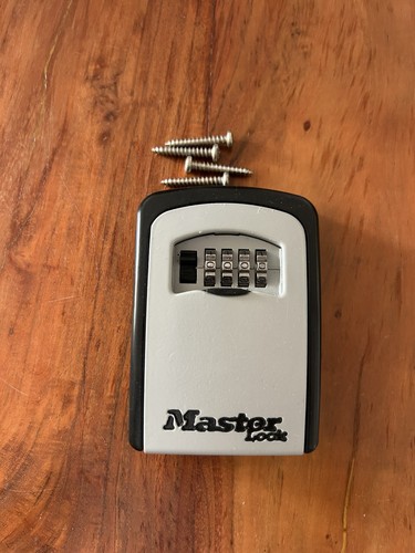 Master lock combination key - lock,
