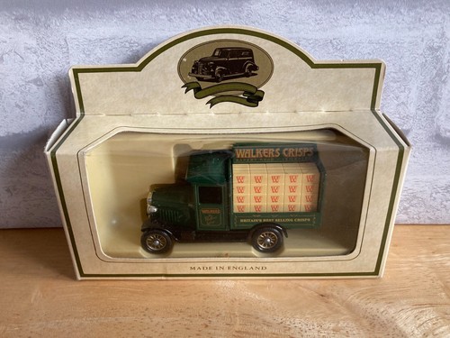 Walkers crisps van lledo - van,