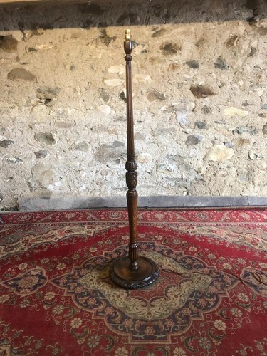 Stunning vintage standard lamp - stunning,