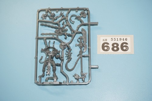 Warhammer 40k necron overlord - warhammer,