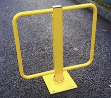 Winged parking barrier - winged, heavy