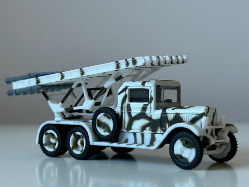 Katyusha 1942 russian - bm-13,