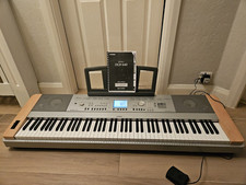 Yamaha Portable Grand DGX -640 Piano and Sustain Pedal