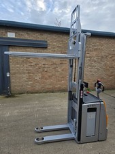 STILL EXV-14 STACKER, FULLY